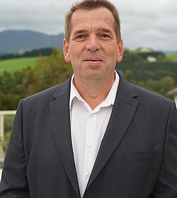 Manfred Mitterhauser Manfred Mitterhauser